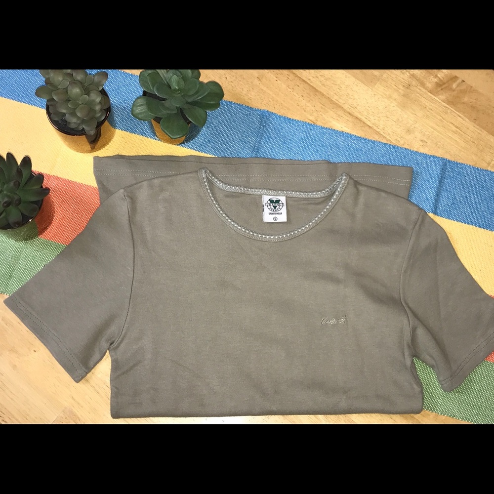 🦄 Green Olive T-shirt - 100%cotton